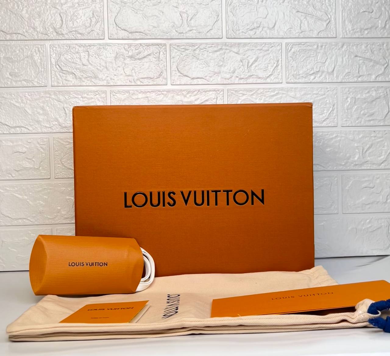 Louis Vuitton Trainer Kotton Sneakers
911155 ⭐️