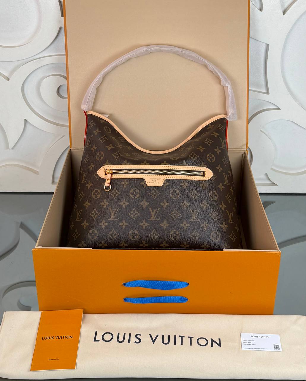 Louis Vuitton Lineup Bag

910342 ⭐️