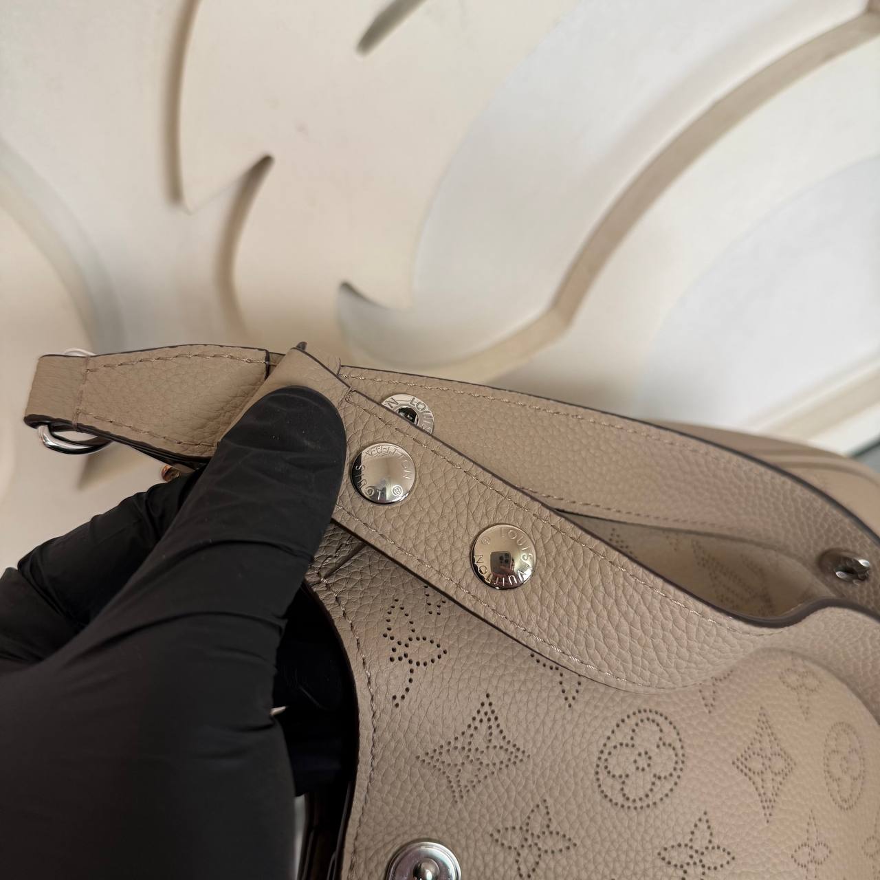 Louis Vuitton Mahina All Around PM

910590 ⭐️