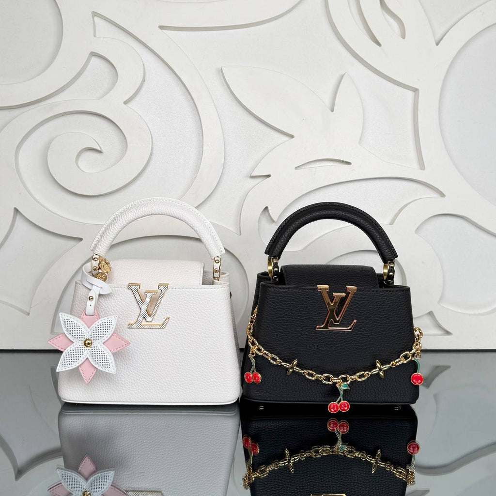 Louis Vuitton LV x TM Capucines Mini

910334 ⭐️