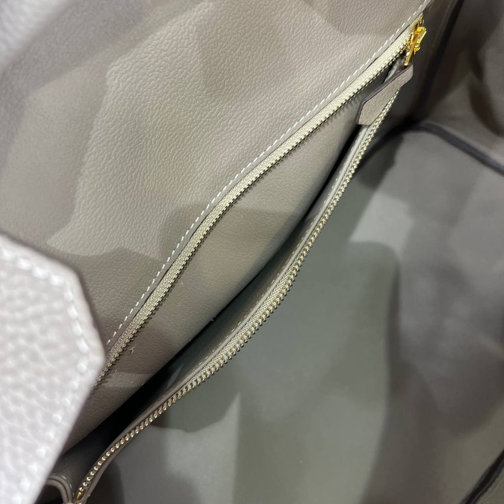Hermes Birkin Bag 35 Cm 

35x27 Cm