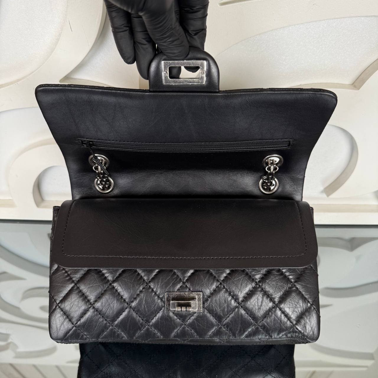 Chanel 2.55 Small Handbag

24x14 cm 
910255 ⭐️