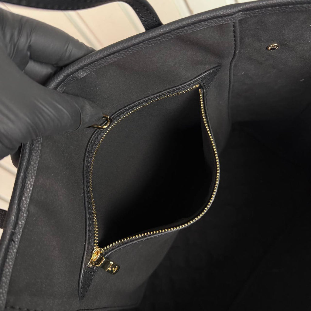 Louis Vuitton LV x TM Neverfull MM

910126 ⭐️