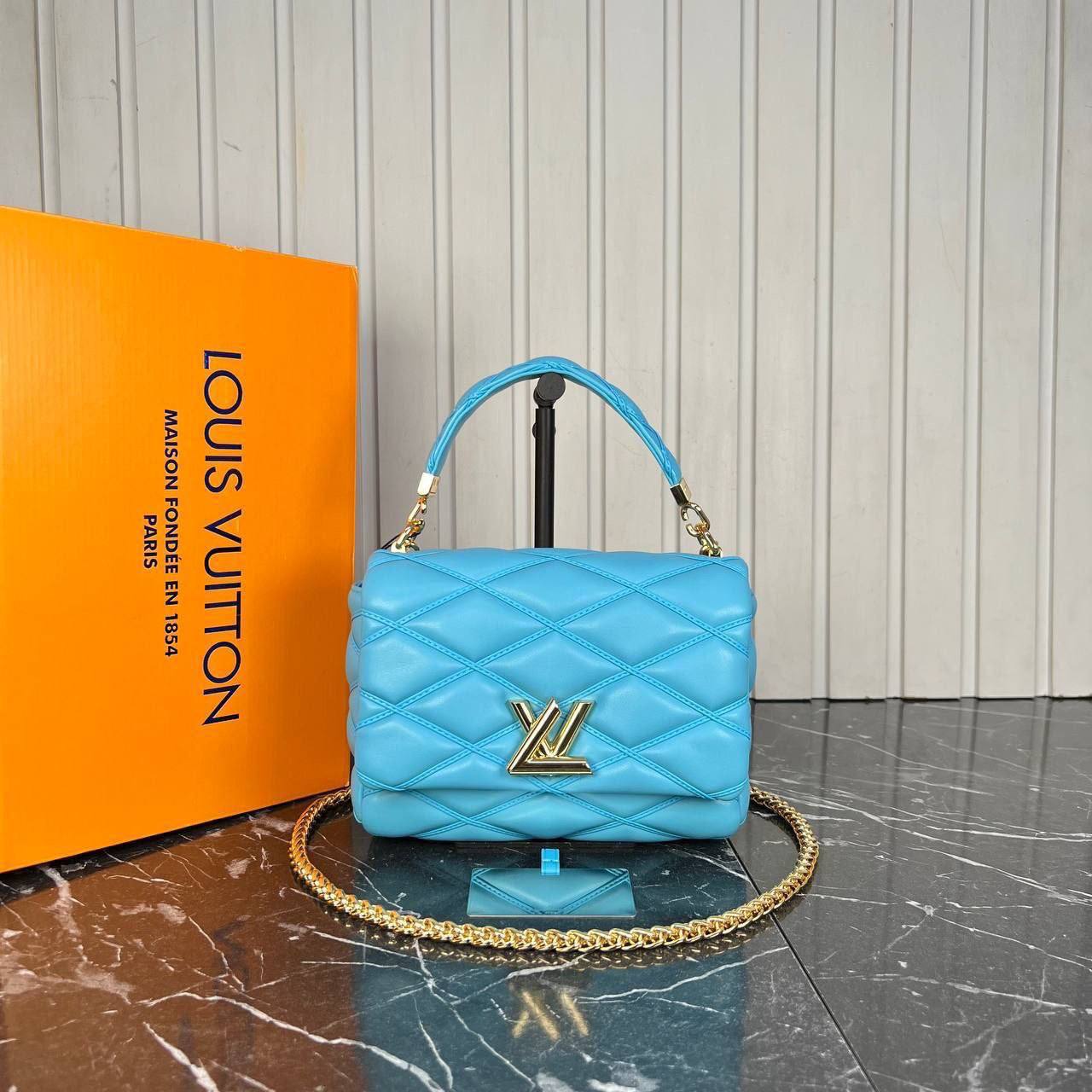 Louis Vuitton Go-14 Medium 

6133 ⭐️