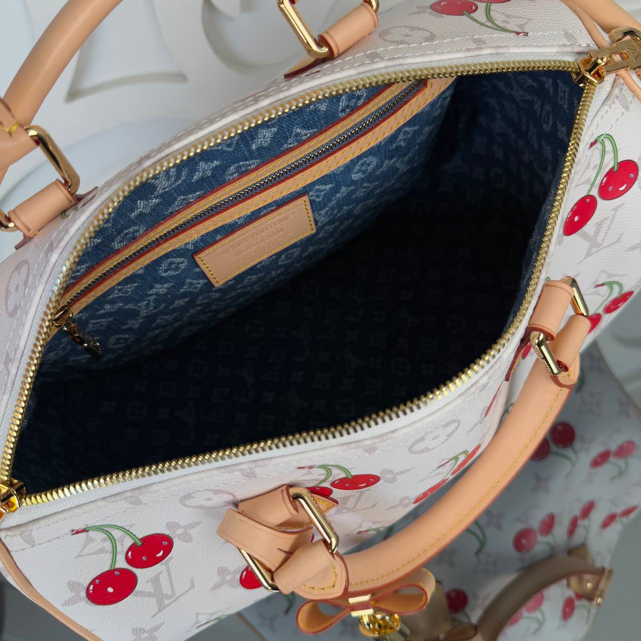 Louis Vuitton Speedy Soft 30 cm

910294 ⭐️
