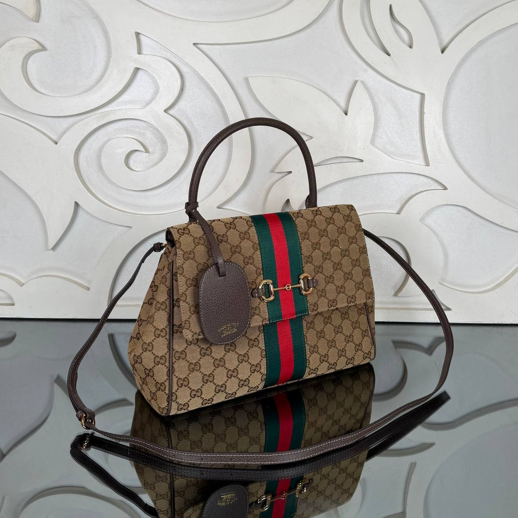 Gucci Paparazzo Medium Top Handle Bag

32x24 cm 
910887 ⭐️
