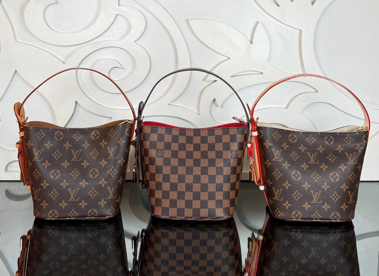 Louis Vuitton All In BB

210087 ⭐️