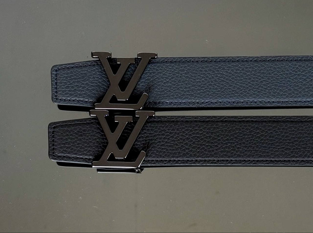 Louis Vuitton Heritage Belt 3.5 cm

217071 ⭐️