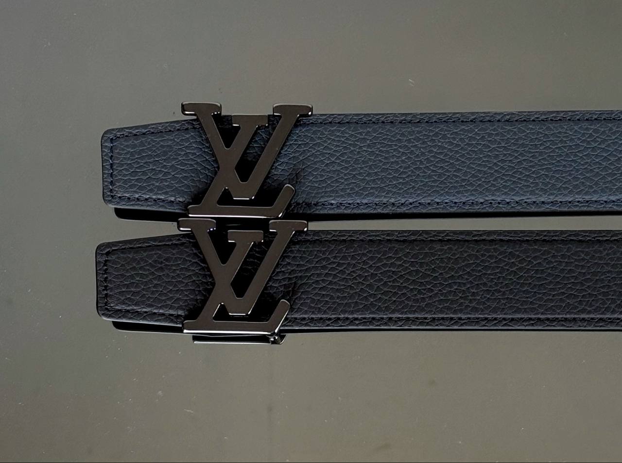Louis Vuitton Heritage Belt 3.5 cm

217071 ⭐️
