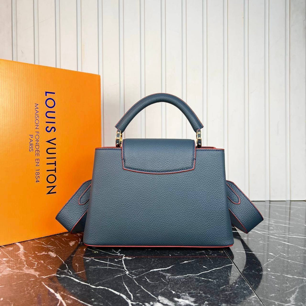Louis Vuitton Capucines BB 

5565-3 ⭐️