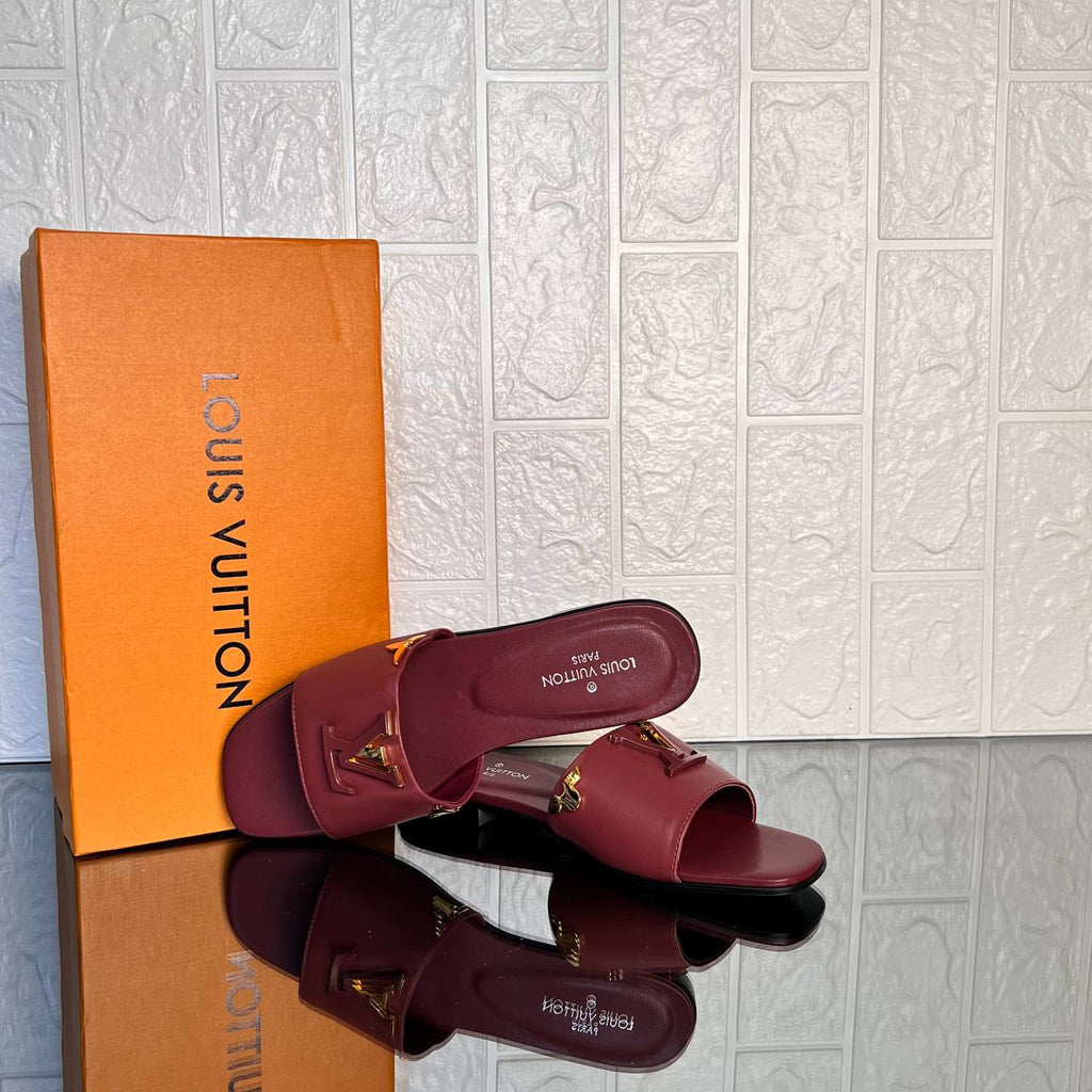 Louis Vuitton Mare Flat Mule

911256 ⭐️