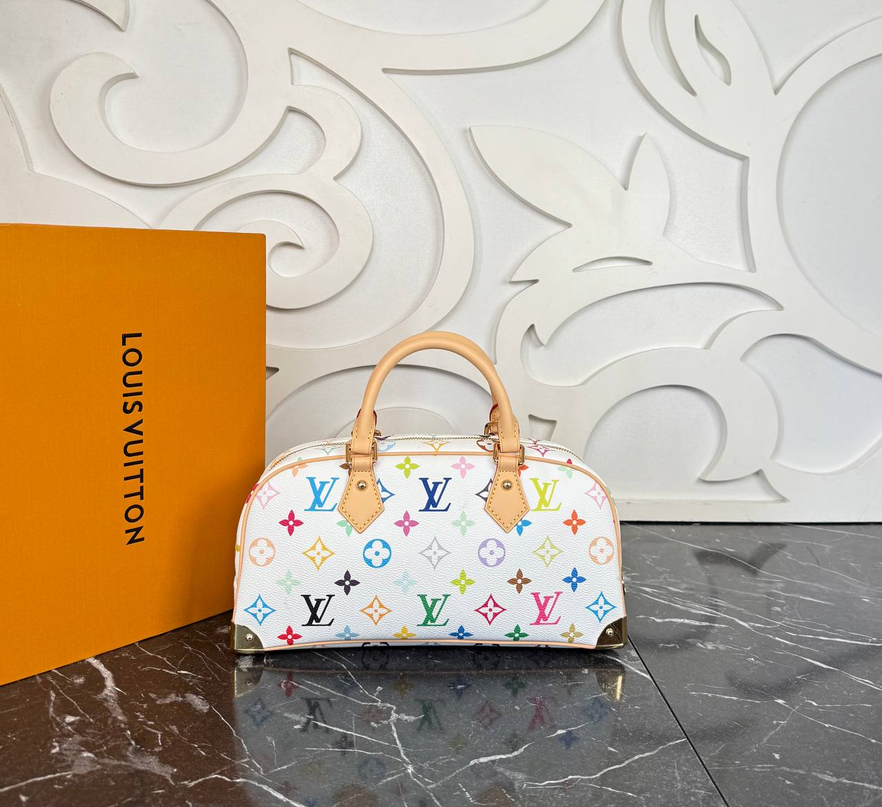 Louis Vuitton LV x TM Handbag East-West

6885 ⭐️