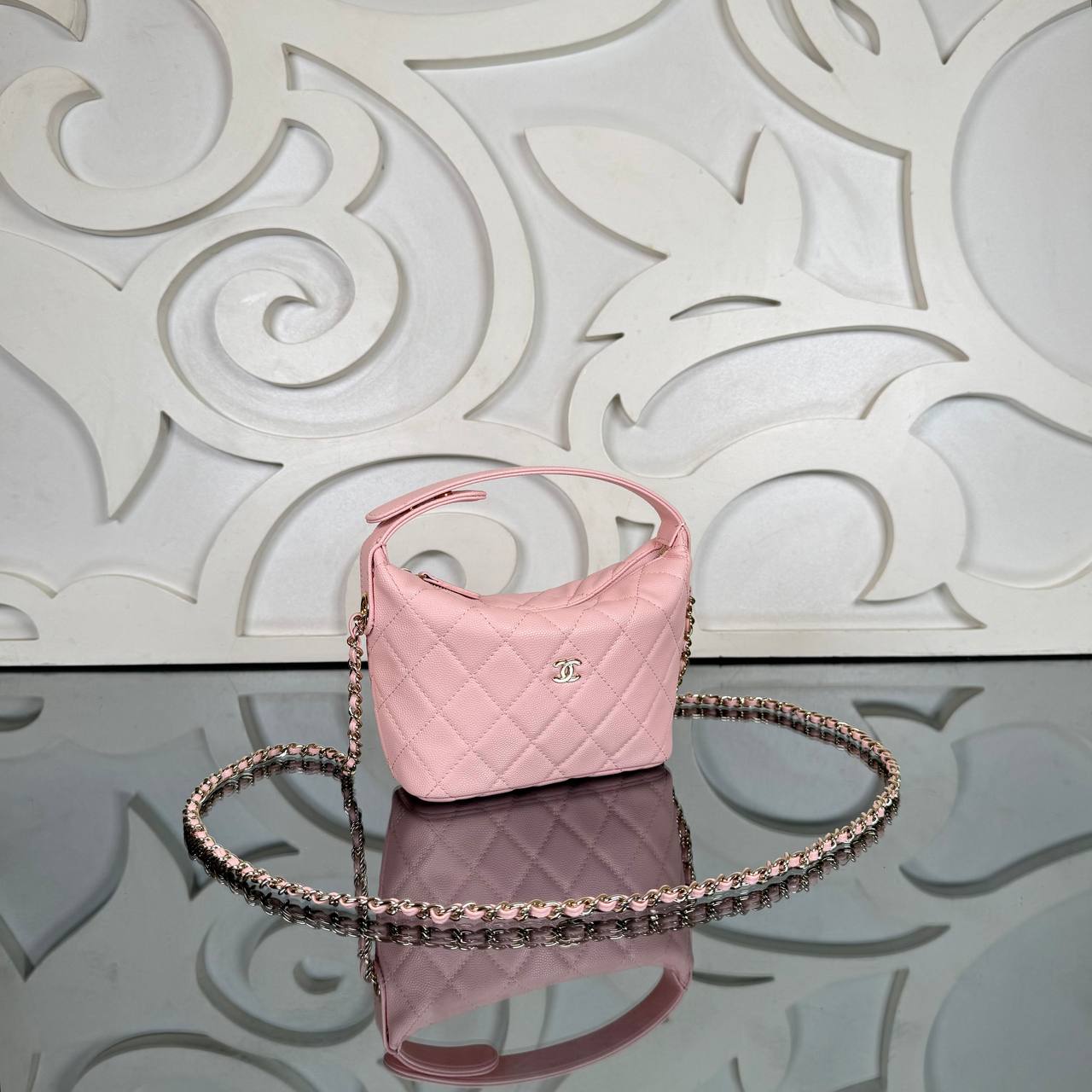 Chanel Mini Hobo Bag

15x9 cm
910706 ⭐️