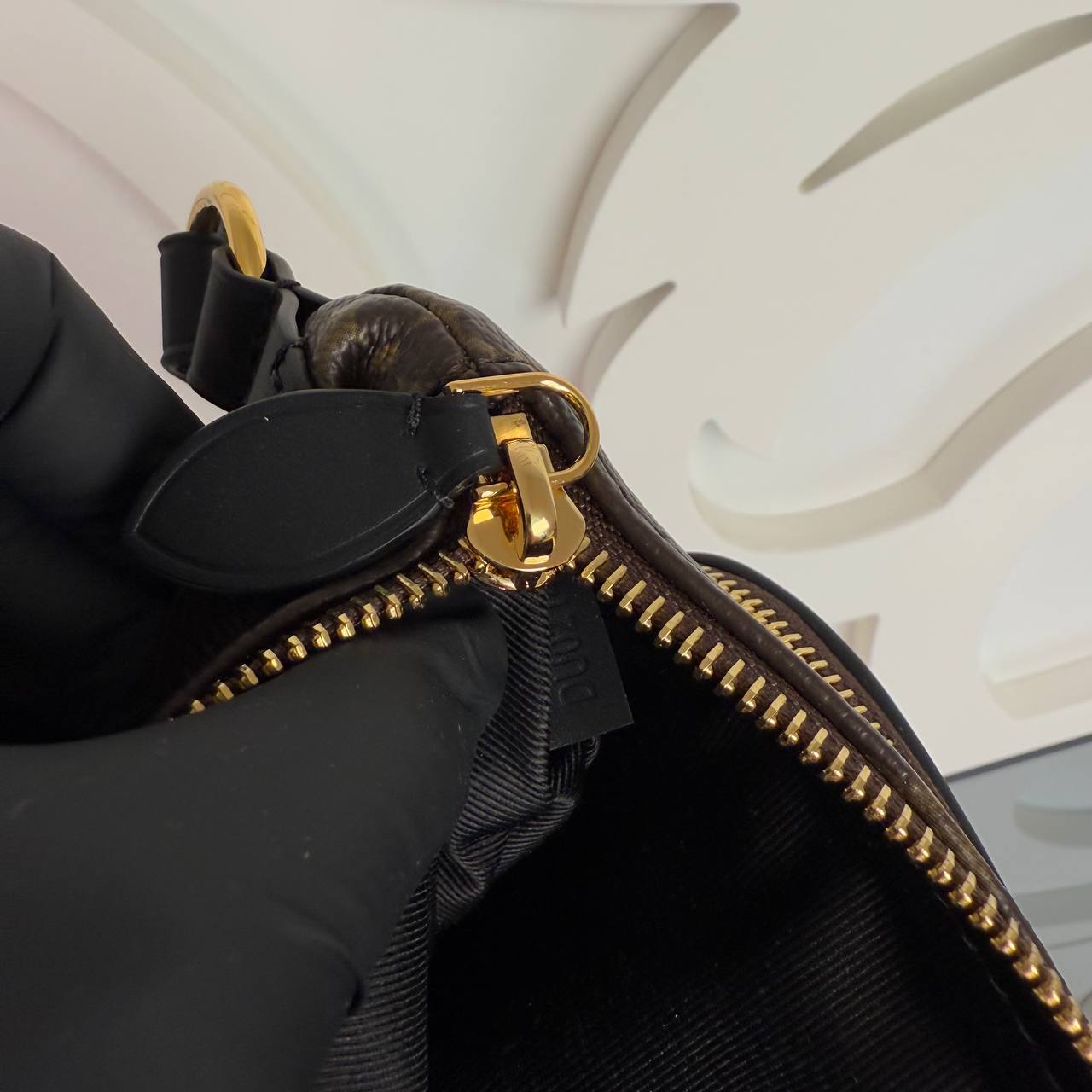Louis Vuitton Keepit Bag 

910039 ⭐️