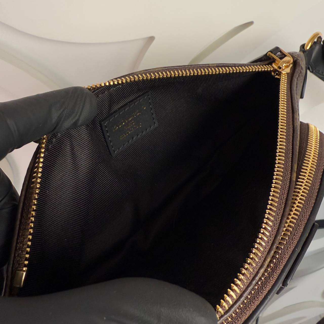 Louis Vuitton Keepit Bag 

910039 ⭐️