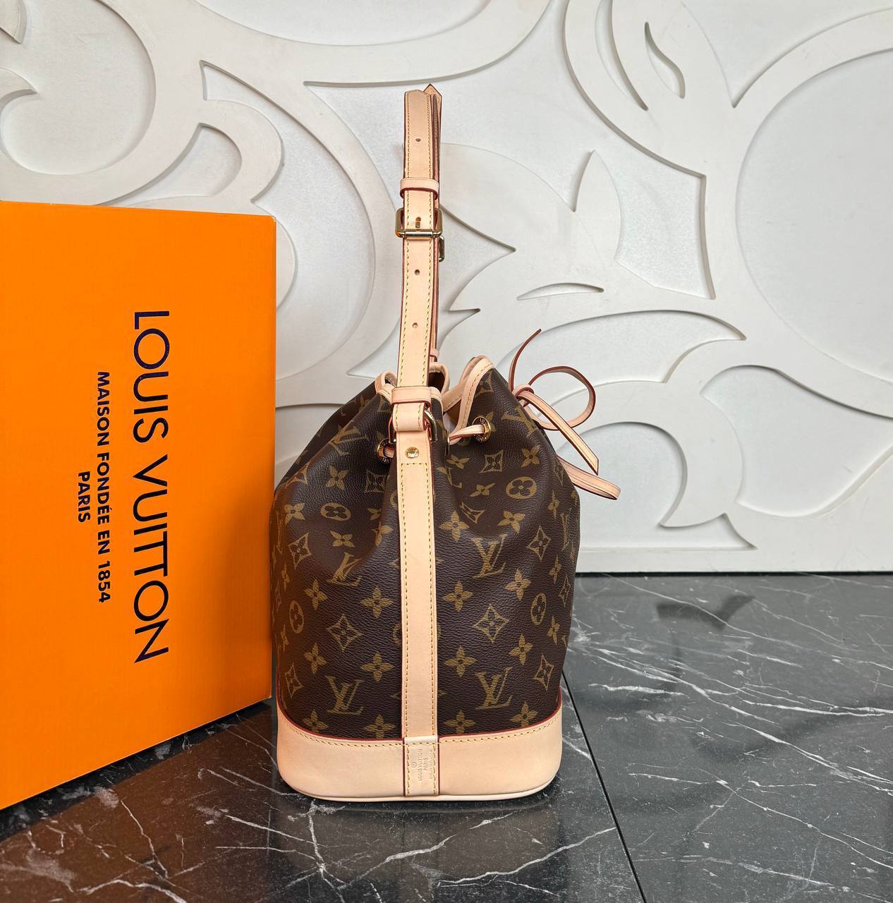 Louis Vuitton Neo Medium

5206 ⭐️