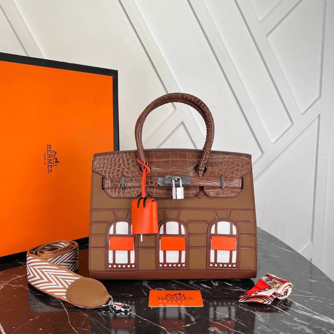 Hermes Birkin Bag 30 Cm 

30x22 Cm 
5447_4⭐️