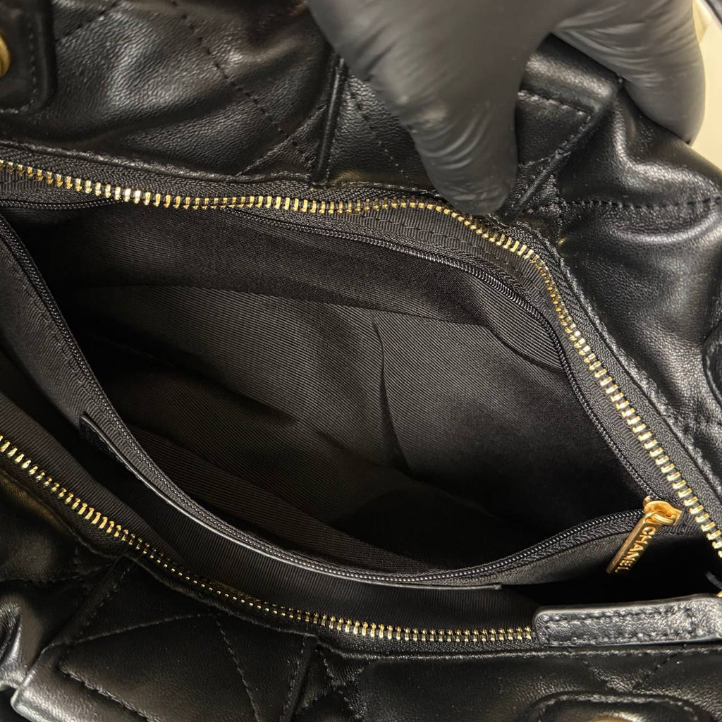 Chanel Bow Bag 

36x26 cm
910399 ⭐️