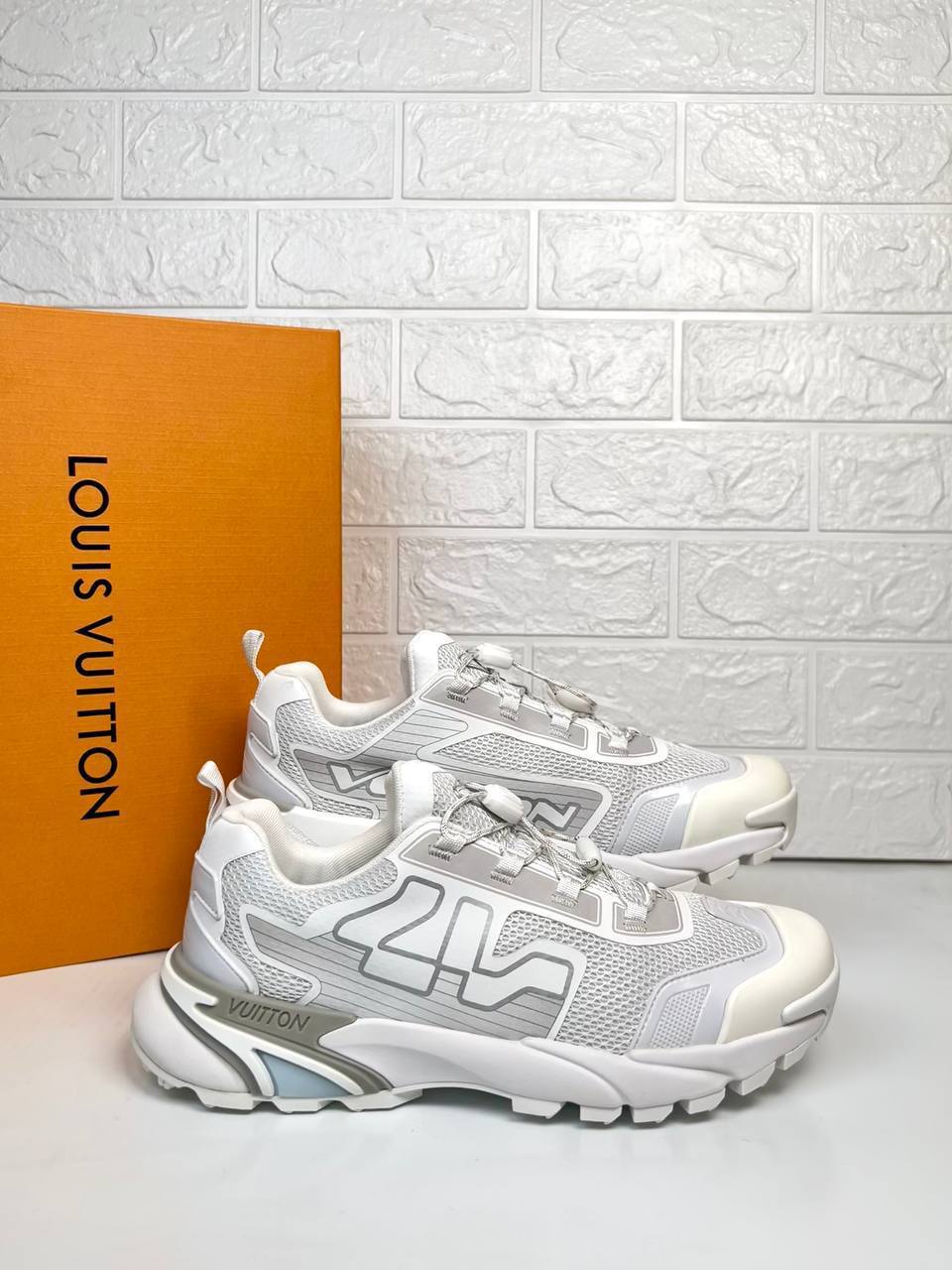 Louis Vuitton Runner Tatic Sneakers 

911034 ⭐️