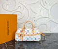 Louis Vuitton LV x TM Handbag East-West

6885 ⭐️
