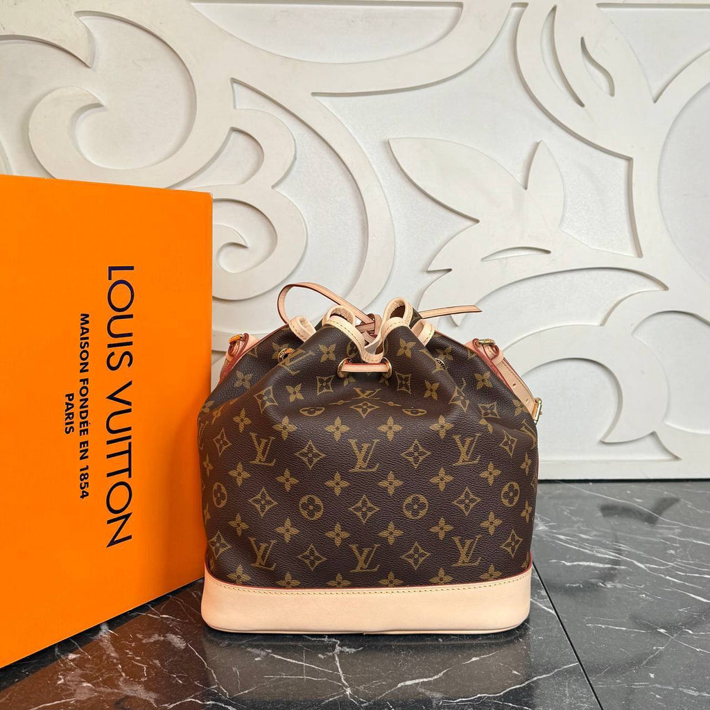 Louis Vuitton Neo Medium

5206 ⭐️