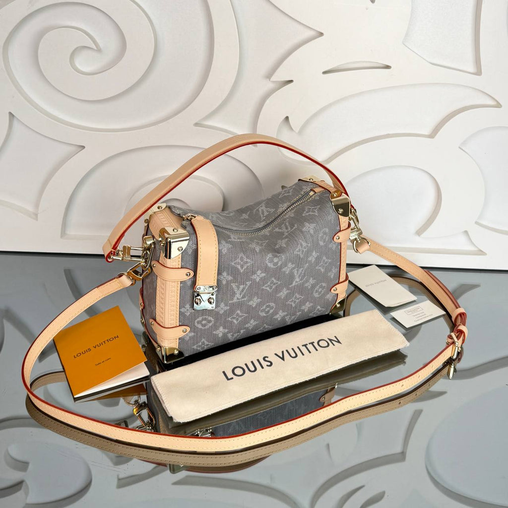 Louis Vuitton Side Trunk MM Denim

910157 ⭐️