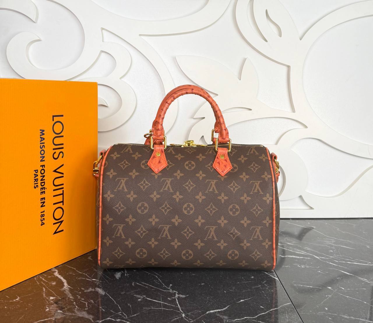 Louis Vuitton Speedy Soft 30

30x20 cm
910124 ⭐️ 110$‼️