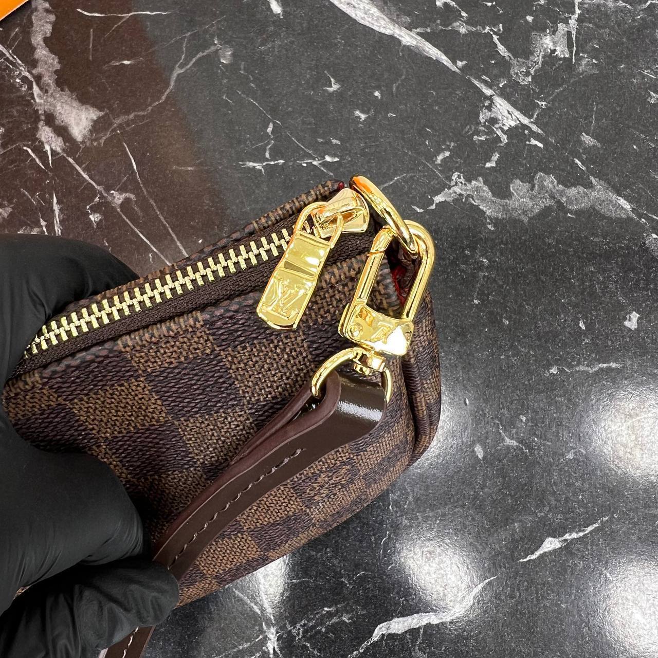 Louis Vuitton Pochette Small 

272 ⭐️