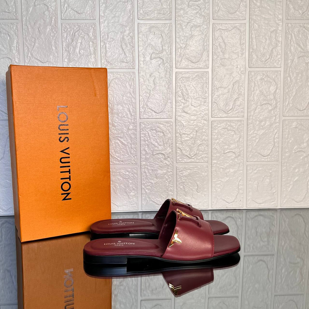 Louis Vuitton Mare Flat Mule

911256 ⭐️