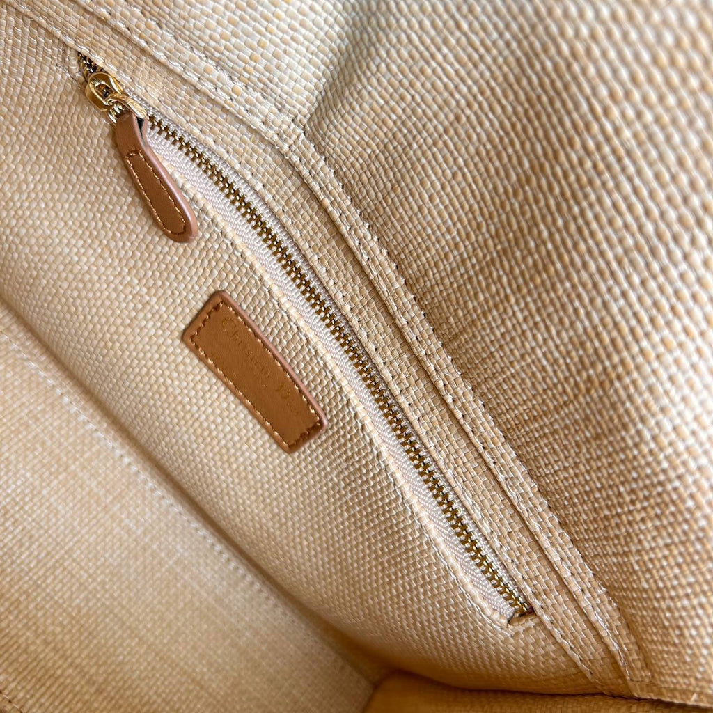 Christian Dior Lady Dior Raffia Bag Medium 

24x20 cm 
5479-2 ⭐️
