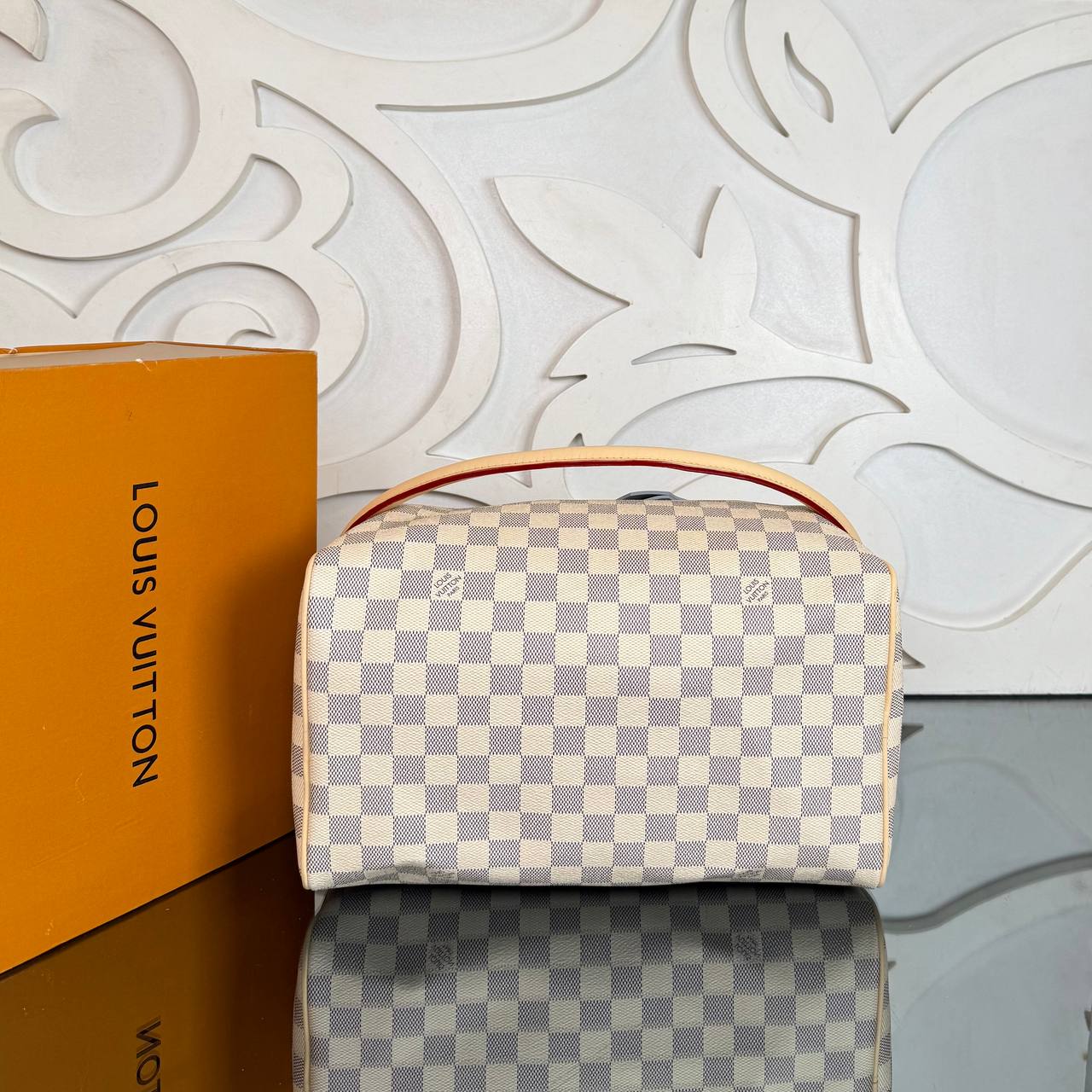 Louis Vuitton Speedy Soft 30 

30x20 cm
910891 ⭐️