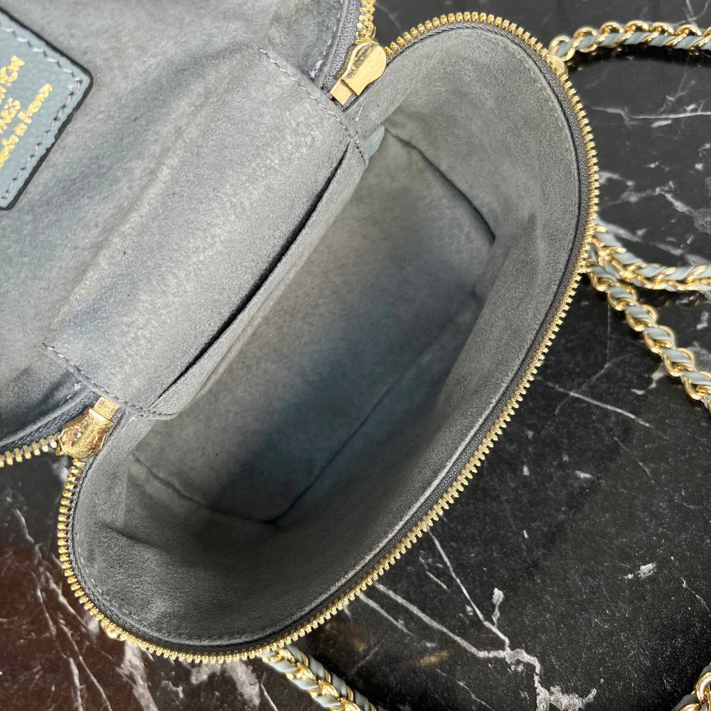 Louis Vuitton Vanity PM 

860-2 ⭐️