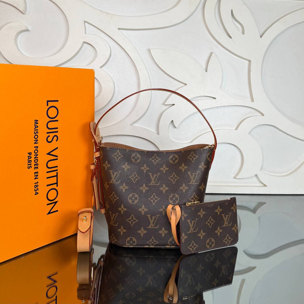 Louis Vuitton All In BB

210087 ⭐️