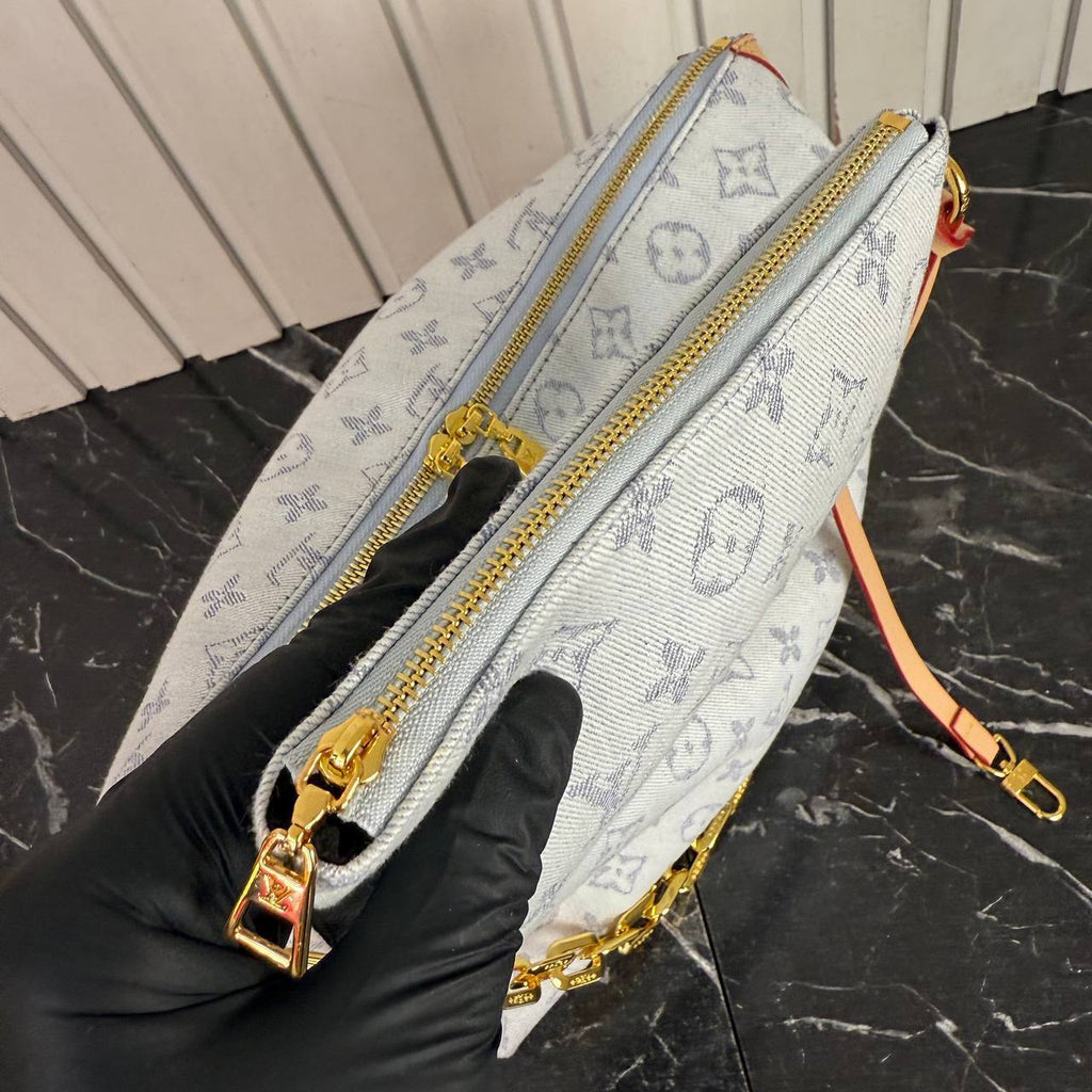 Louis Vuitton Coussin Hobo MM Denim

910136 ⭐️