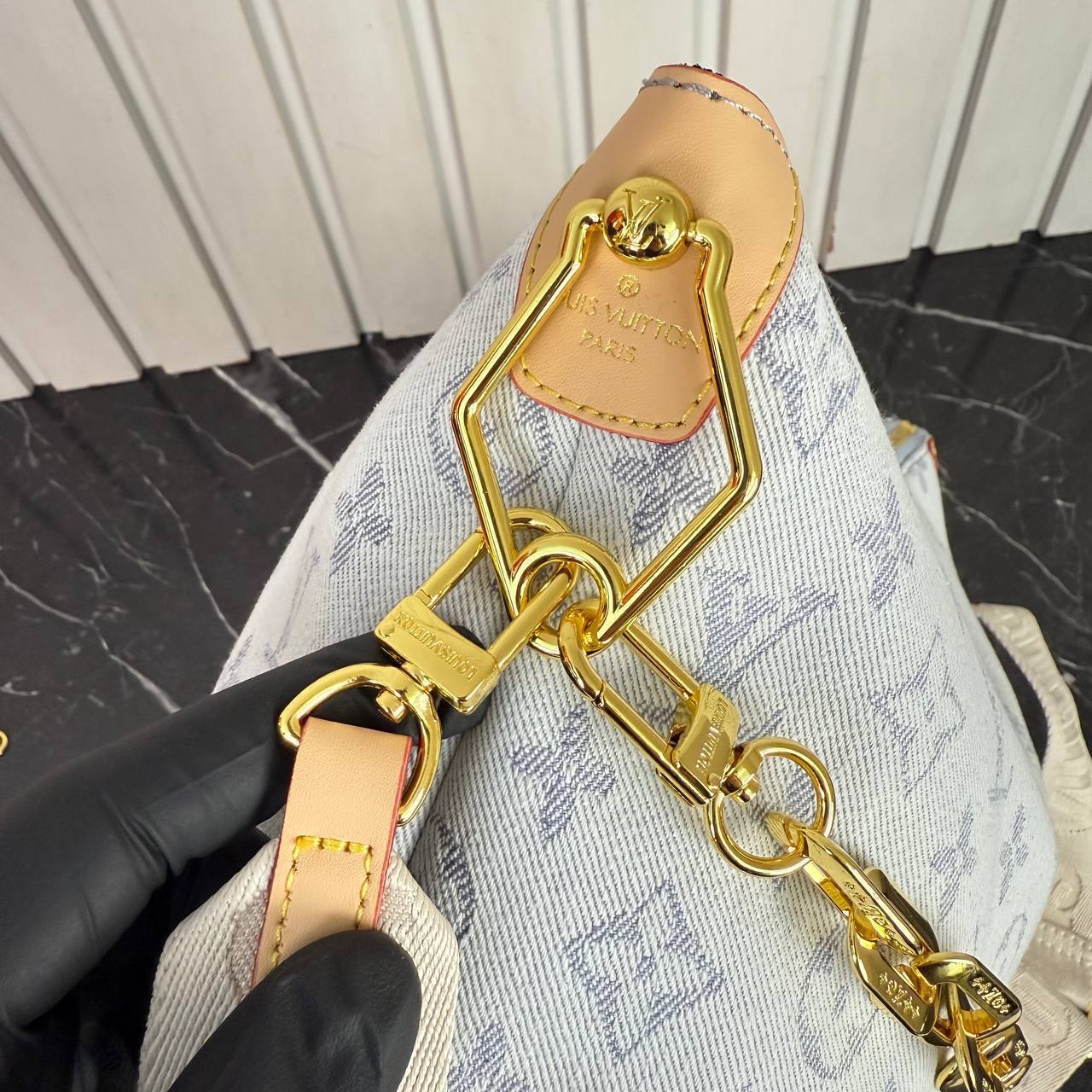 Louis Vuitton Coussin Hobo MM Denim

910136 ⭐️