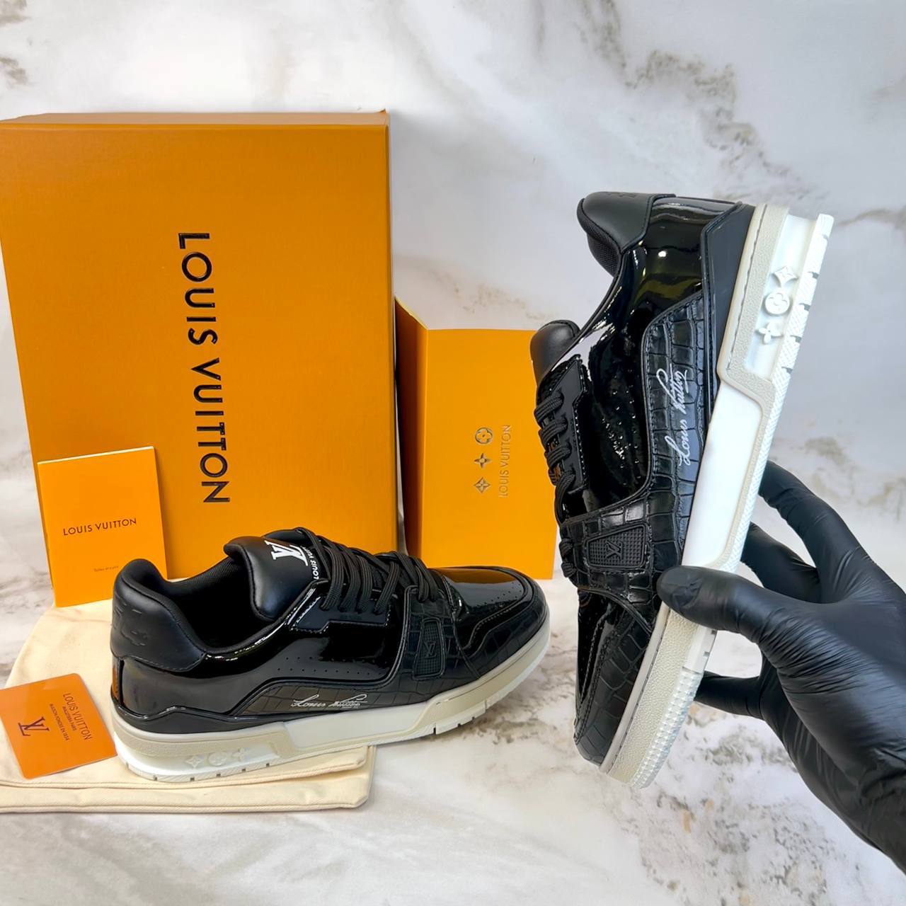 Louis Vuitton Trainer Sneakers

3708 ⭐️