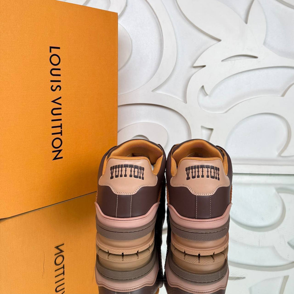 Louis Vuitton Trainer Stone Sneakers

6974 ⭐️