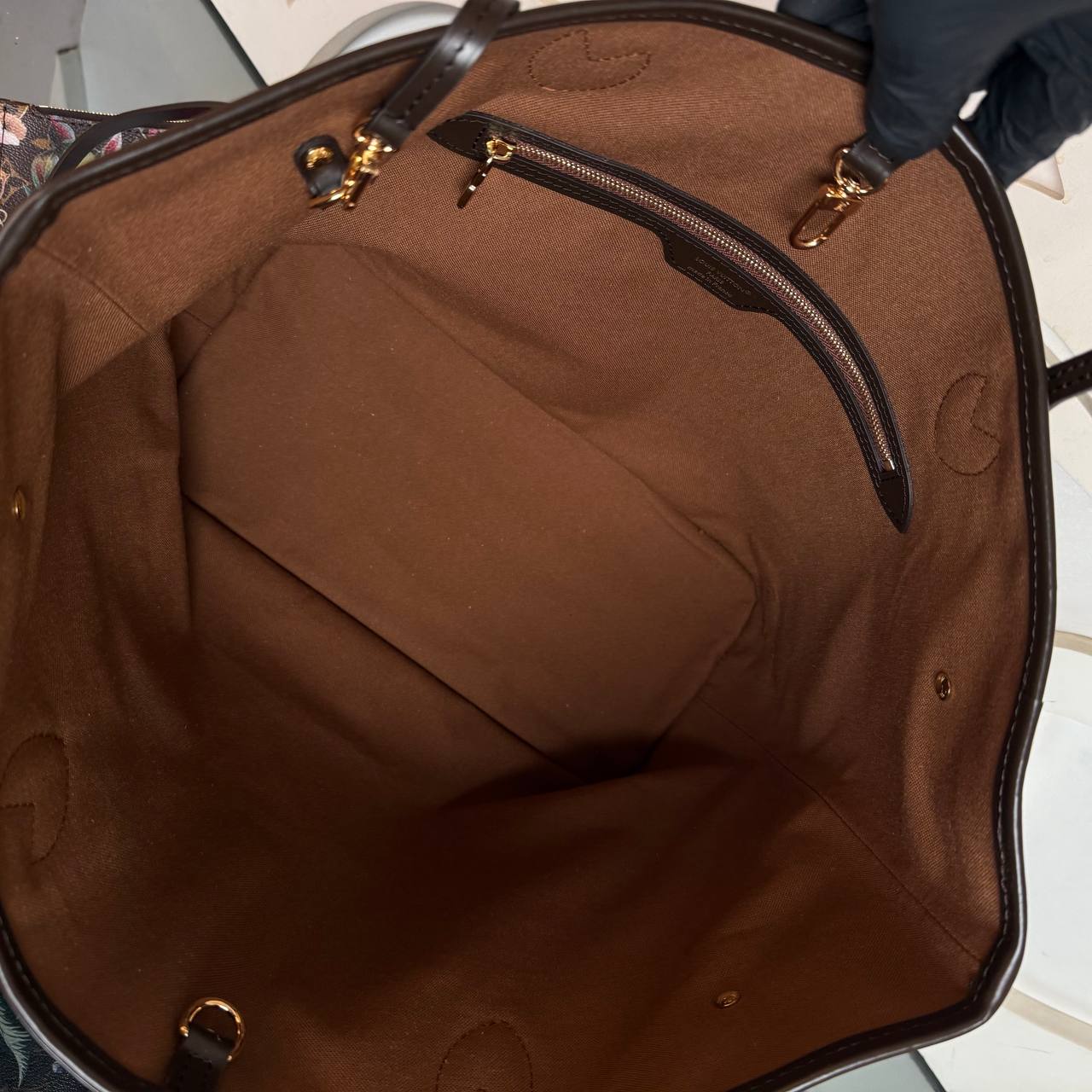 Louis Vuitton Neverfull MM

910624