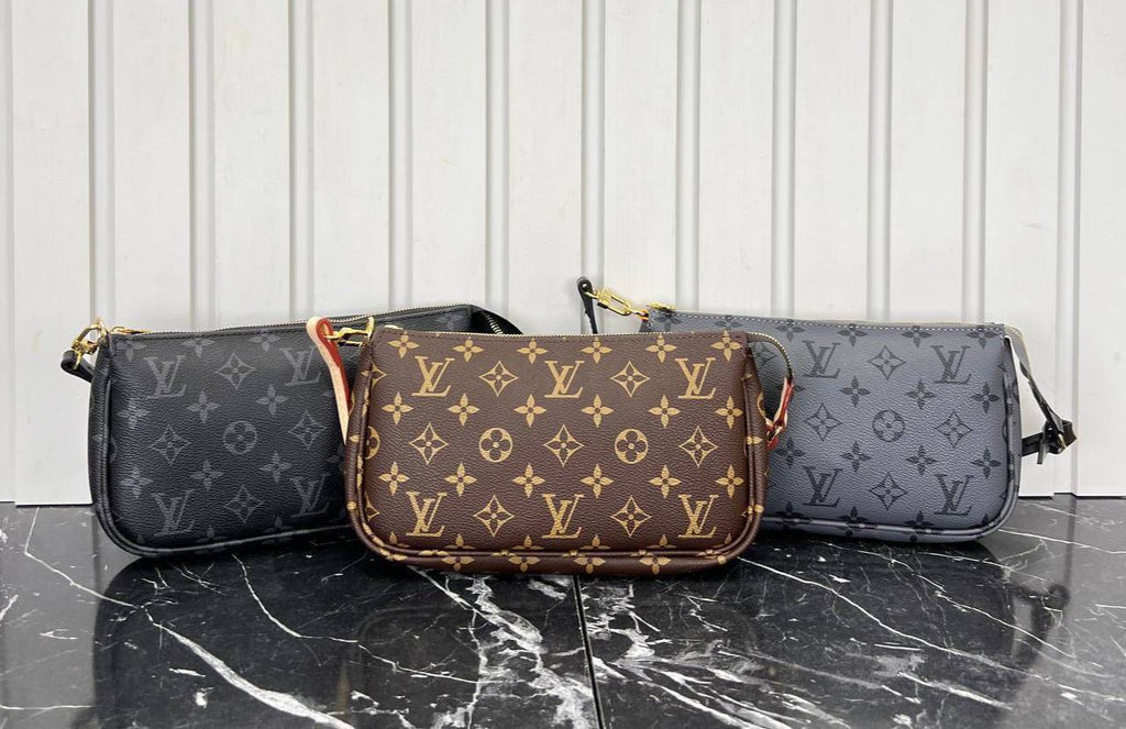 Louis Vuitton Pochette Small 

272 ⭐️