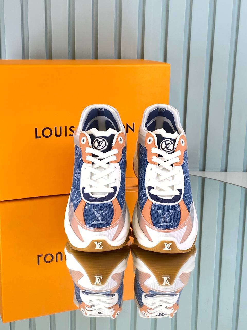 Louis Vuitton Run 55 Sneakers 

3793-2 ⭐️