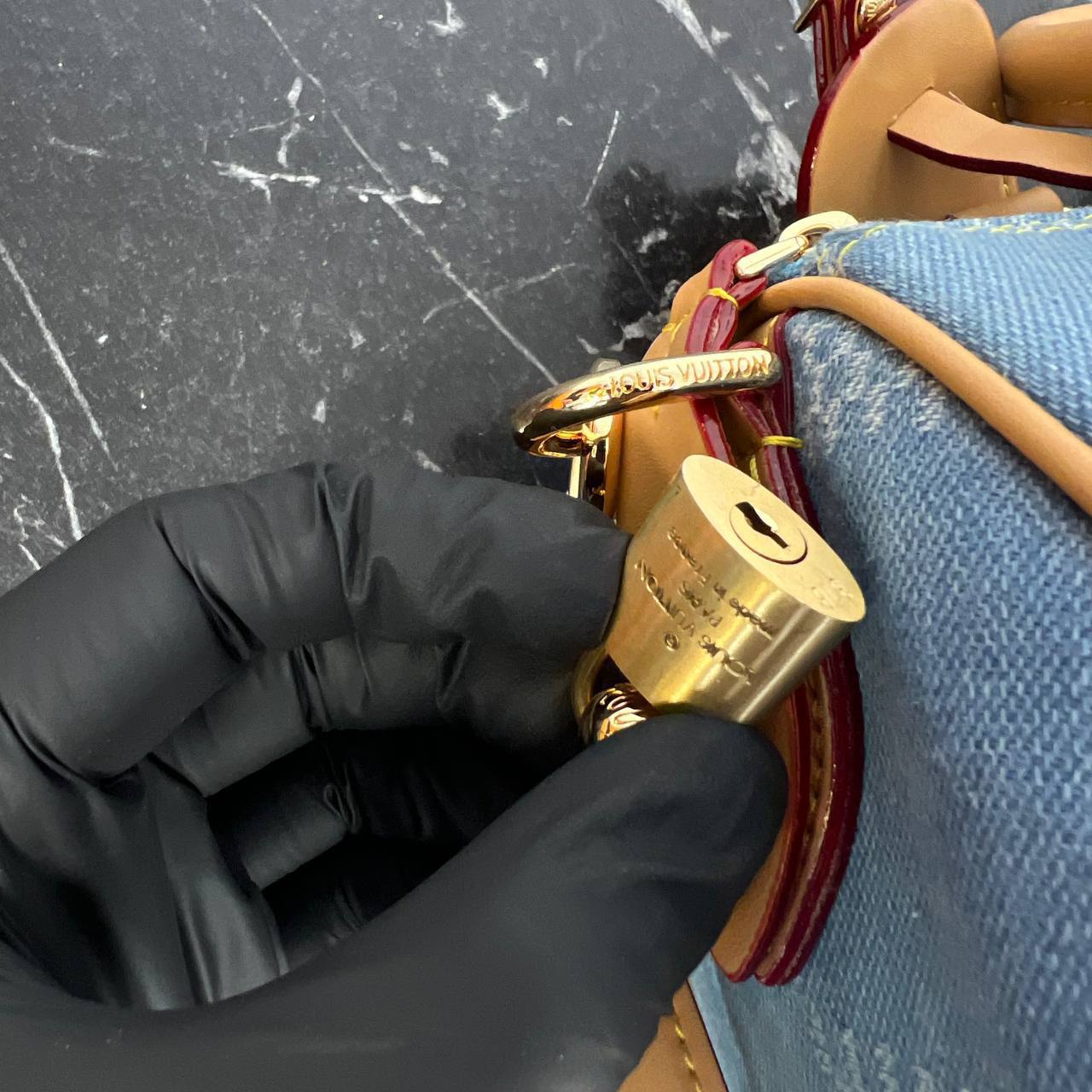 Louis Vuitton Speedy Bandouliere 25 Denim

6147