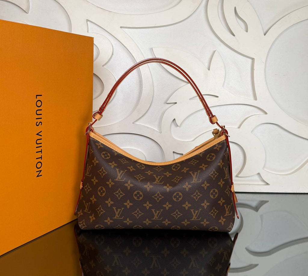 Louis Vuitton CarryAll East West

910494 ⭐️