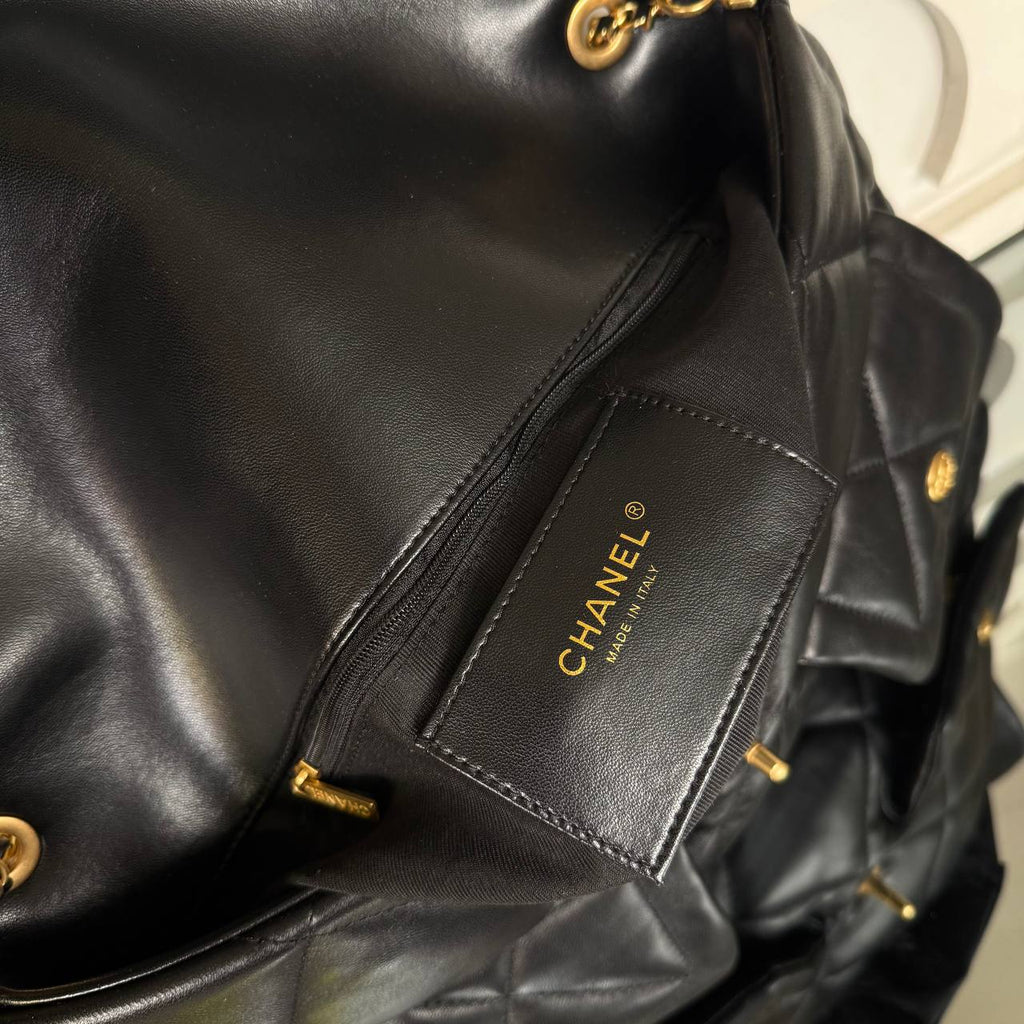 Chanel Large Bowling Flap Bag 

38x25 cm
910398 ⭐️