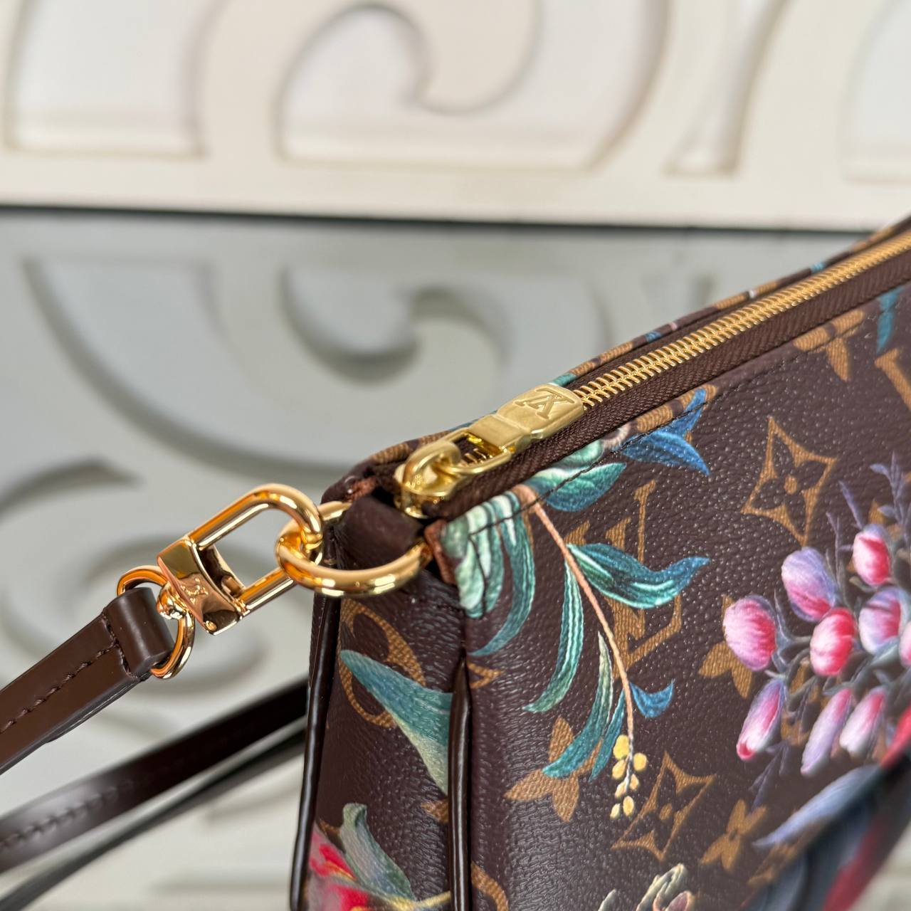 Louis Vuitton Pochette Accessories

910367 ⭐️