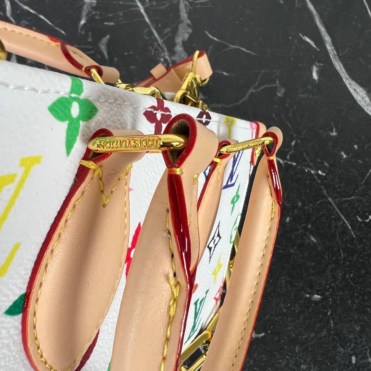 Louis Vuitton LV x TM OnTheGo East West 

6885 ⭐️