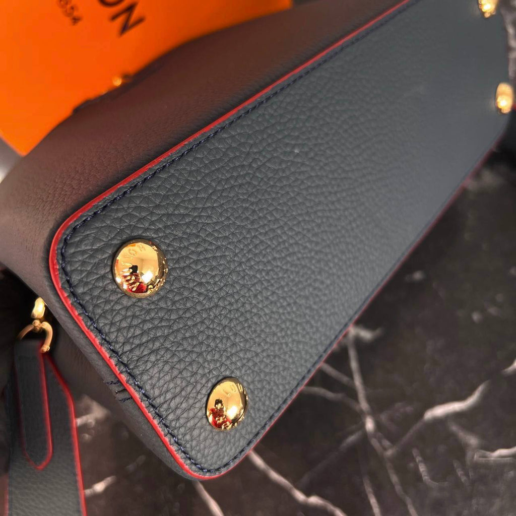 Louis Vuitton Capucines BB 

5565-3 ⭐️