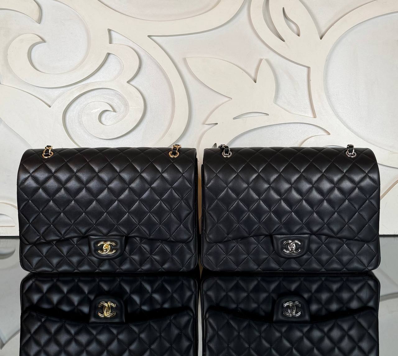 Chanel 4.55 Maxi Flap Bag

33x23 cm
210137 ⭐️