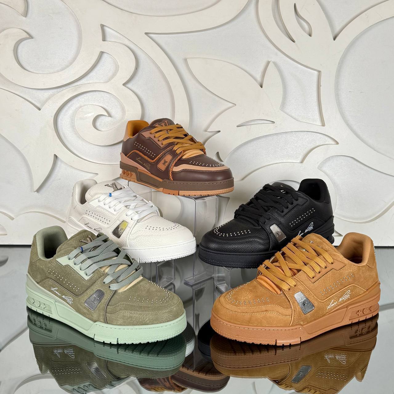 Louis Vuitton Trainer Stone Sneakers

6974 ⭐️