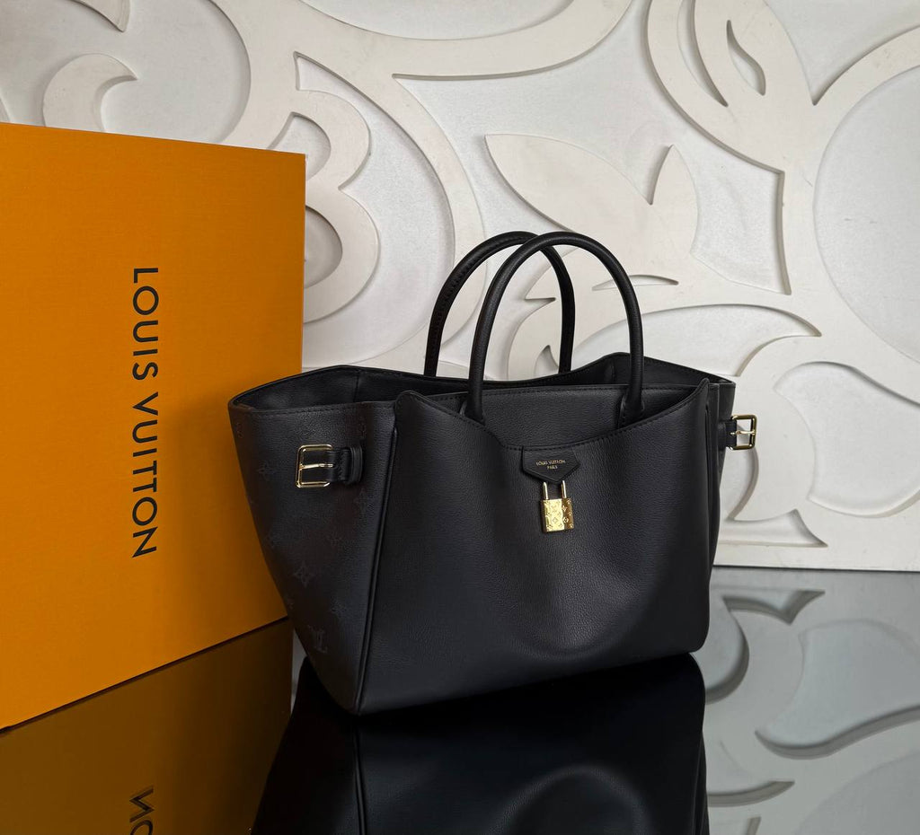 Louis Vuitton Vendome PM
L

910428 ⭐️