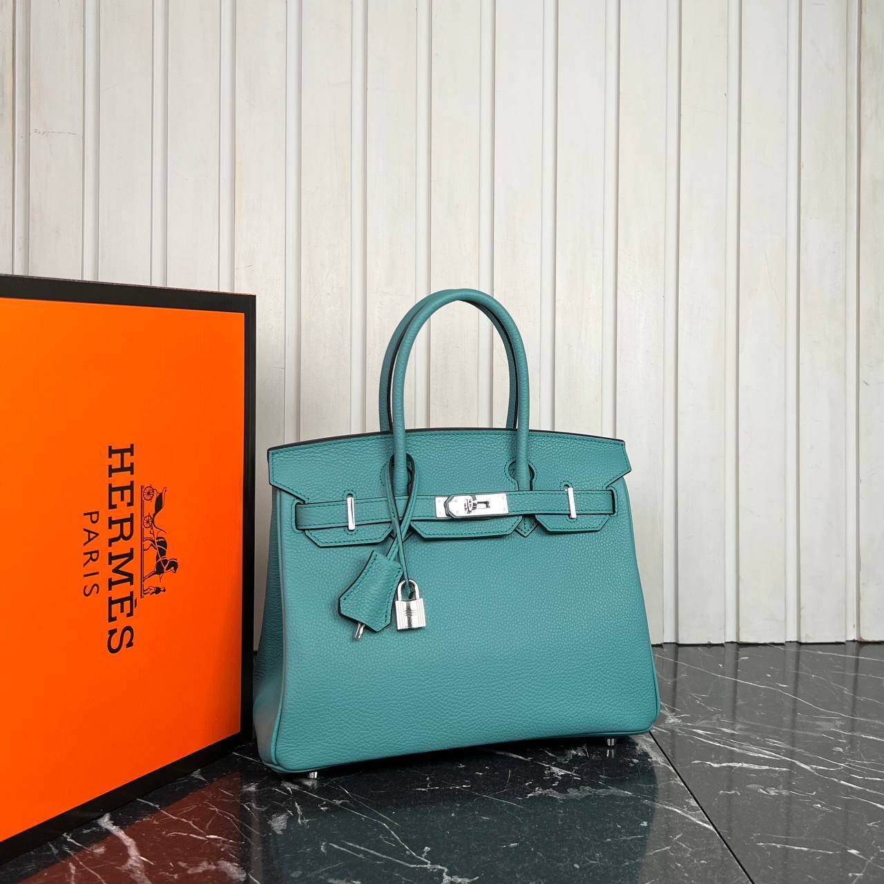 Hermes Birkin Bag 30 cm 

30x22 cm 
5071 ⭐️